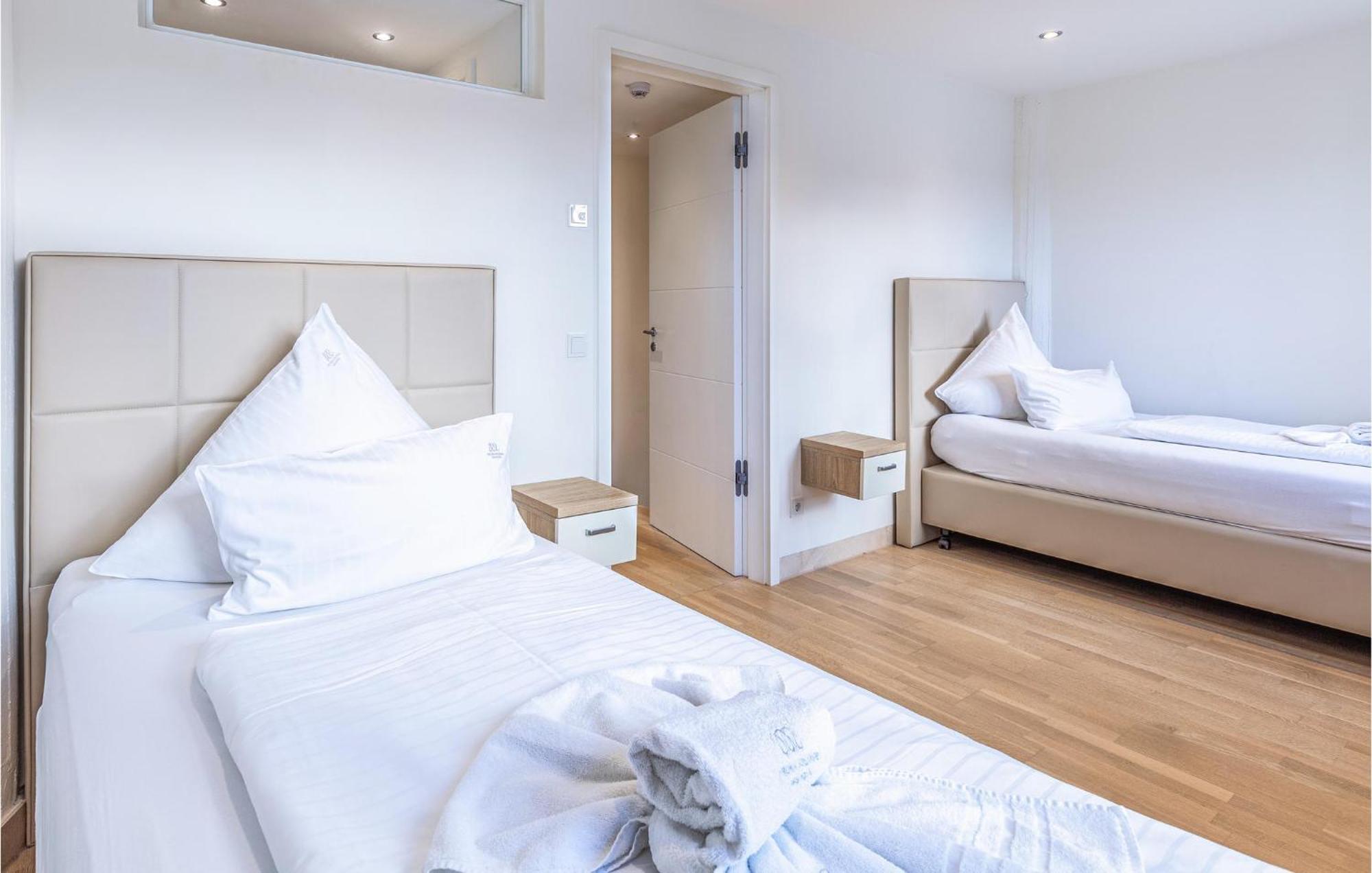 Diamond Apartment Binz Luaran gambar