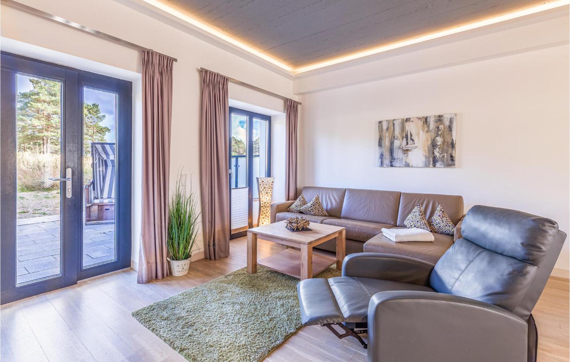 Diamond Apartment Binz Luaran gambar